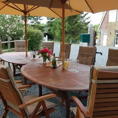 La Maison Du Chene Percy (Manche)