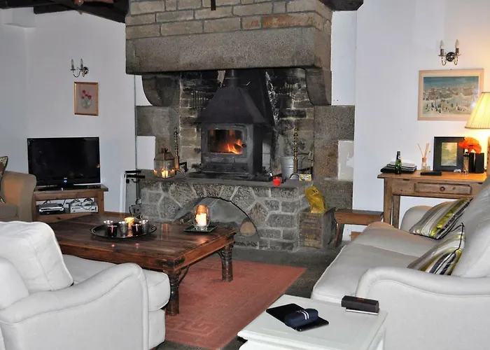 La Maison Du Chene Percy (Manche)