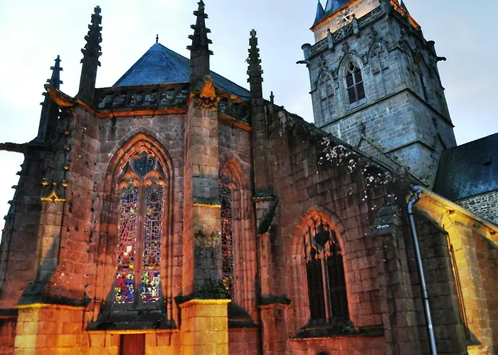 La Maison Du Chene Percy (Manche)